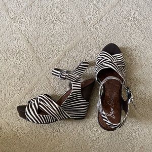 Sam Edelman zebra print wedges, Size 7